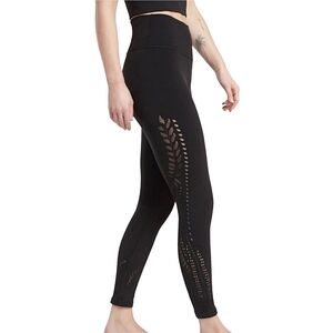 Athleta Warp Knit 7/8 Tight Size Small